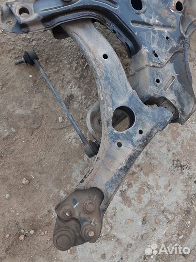 BYD F3 рычаг передний левый, правый