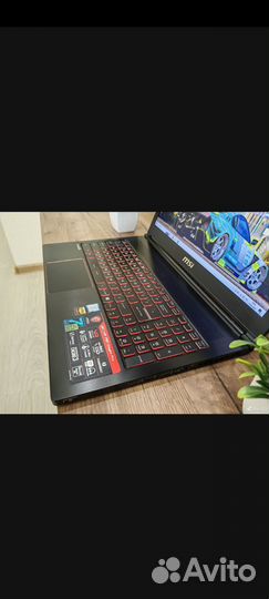 Msi gf63vr 7RF stealth pro