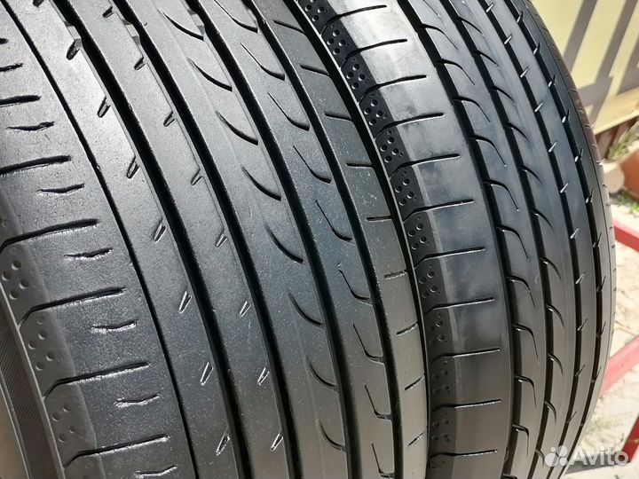 Yokohama BluEarth RV-02 235/50 R18