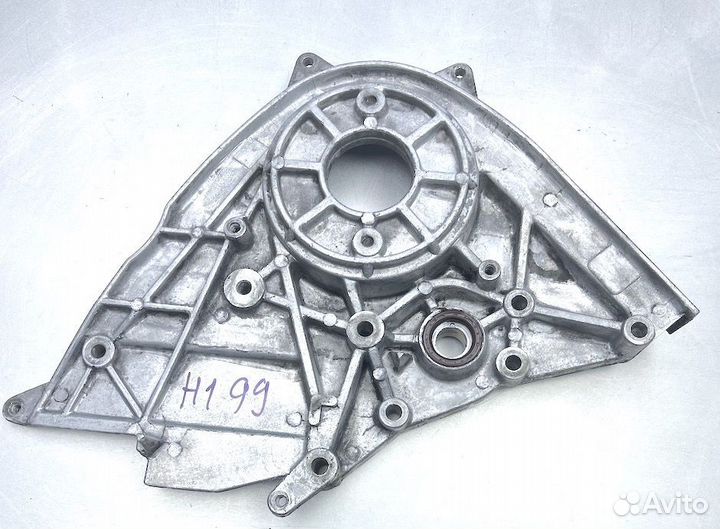 Крепление тнвд Хендай H-200 1998г 2.5л 59кВт