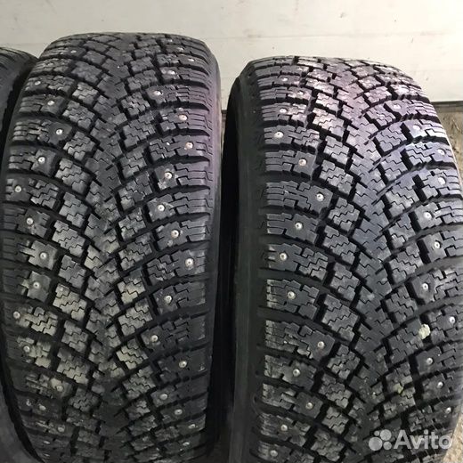 Nokian Tyres Hakkapeliitta SUV 255/55 R17