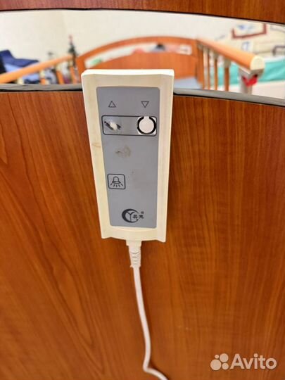 Медицинская кровать для лежачих больных