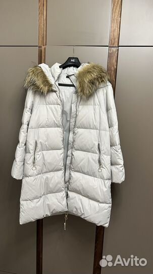 Пуховик зимний женский