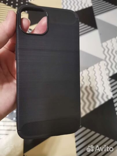 Чехол на iPhone 13