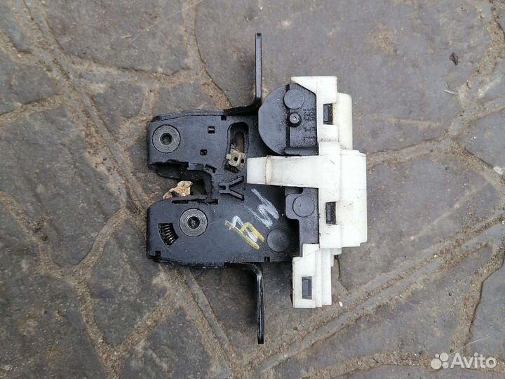 Грейт вол ховер М4 замок багажника