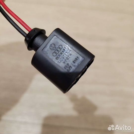 Разъем к циркуляционному насосу помпе вебасто ги