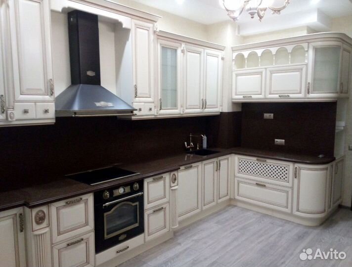 Кухонный гарнитур в стиле минимализм