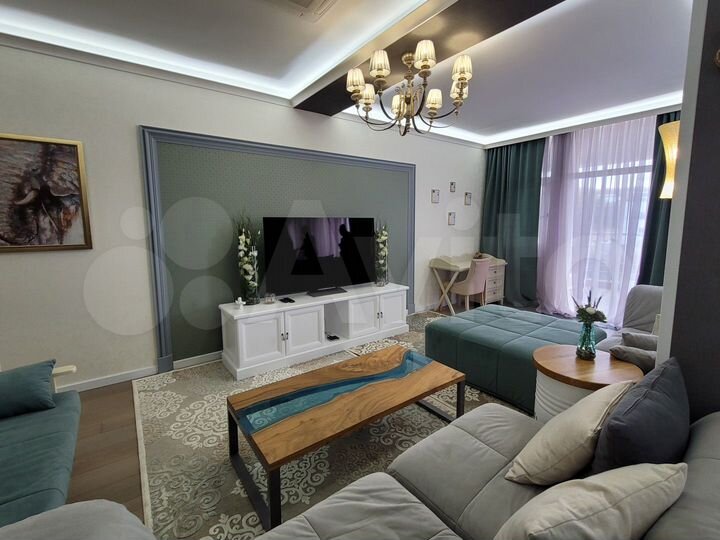 3-к. квартира, 94 м², 20/27 эт.