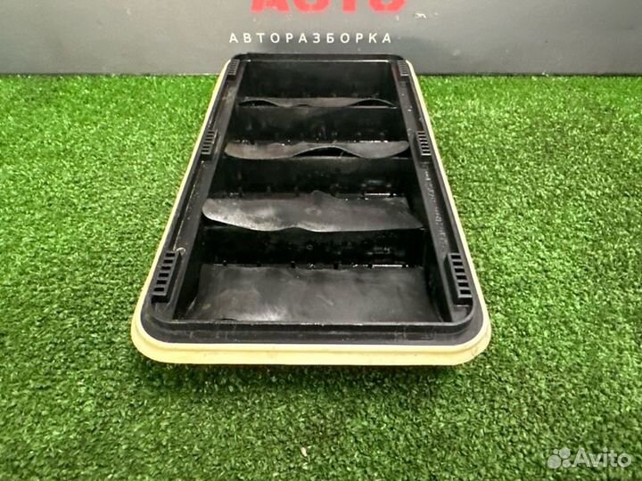 Решетка вентиляционная задняя левая Hyundai