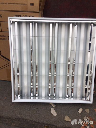 Светильник потолочный