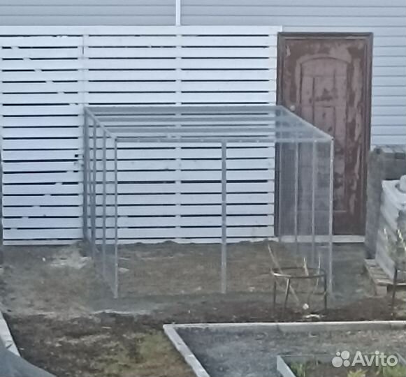 Выгул для кур