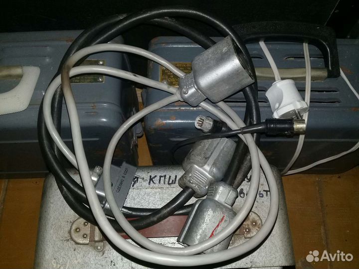 Запчасти и комплектующие к кинопроектору Украина