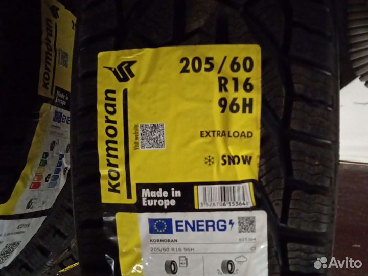 Kormoran Snow 205/60 R16 96H