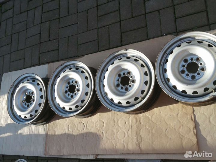 Комплект японских штампованных дисков R15