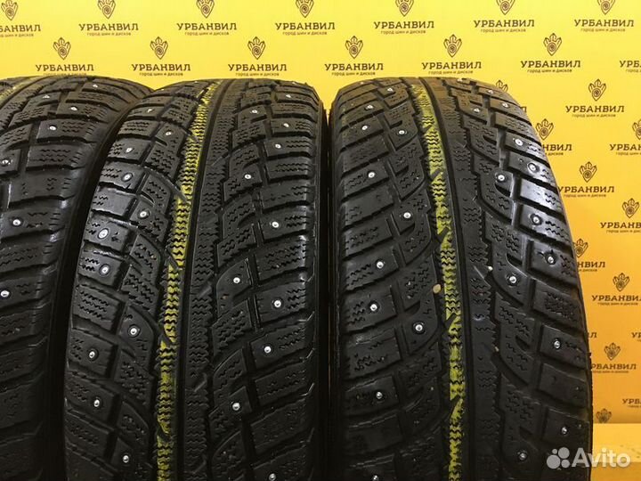 Marshal I'Zen RV Stud KC16 215/70 R16 100T