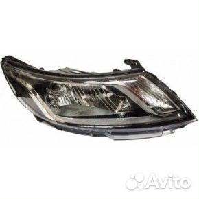 Правая передняя фара на Kia Rio 3 2011-2014