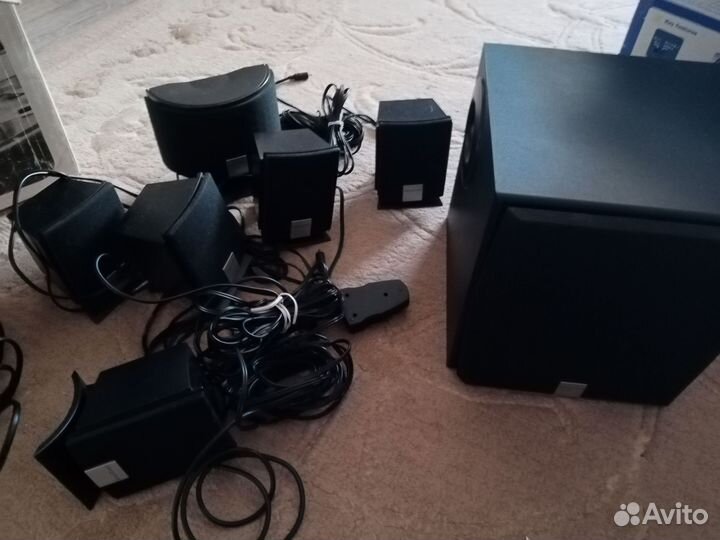 Клавиатура, сканер, монитор, колонки, принтер