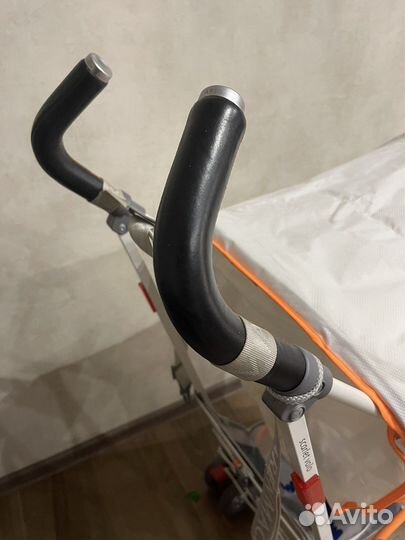 Коляска трость