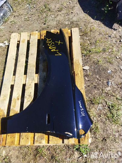 Крыло левое Mitsubishi Lancer X ремонт