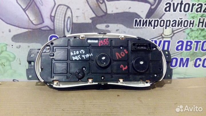 Щиток приборов Renault Logan 2