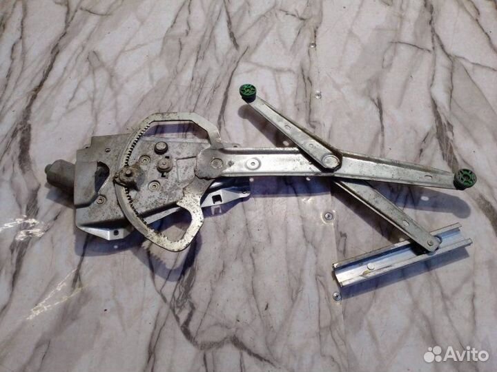 Стеклоподъемник электрический передний правый Saab