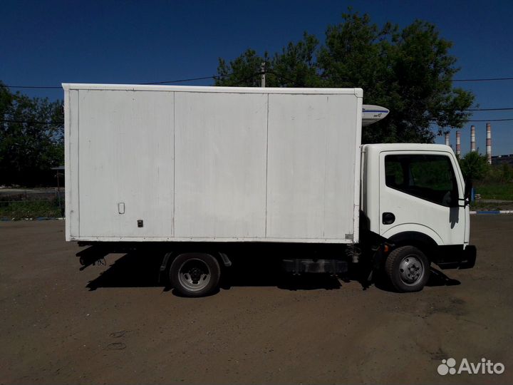 Nissan Cabstar рефрижератор, 2013
