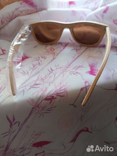 Солнцезащитные очки новые бамбук