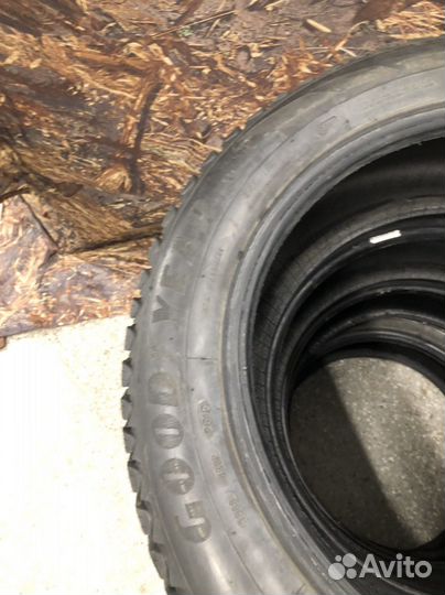 Goodyear UltraGrip 225/55 R17