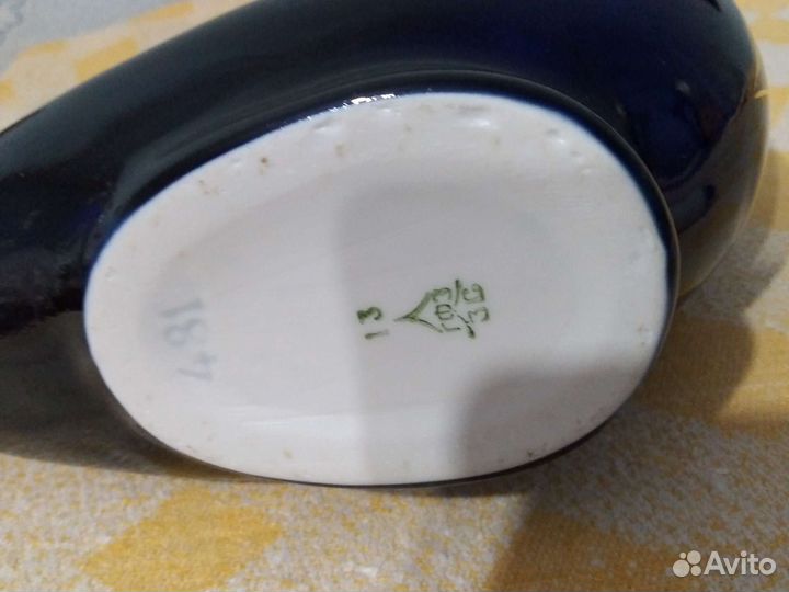 Фарфоровая статуэтка птичка СССР