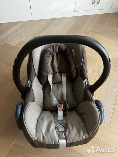Автокоесло maxi cosi от 0 -13кг
