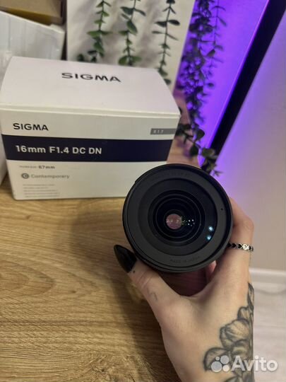 Объектив sigma 16mm f1.4 micro 4 3