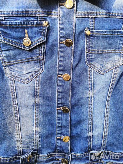 Джинсовая куртка