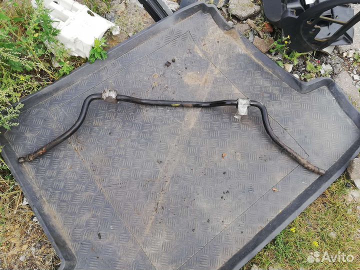 Стабилизатор передний Рено Меган 1