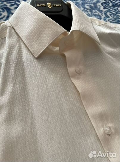 Мужской костюм с рубашкой