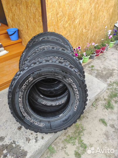 Dunlop Grandtrek MT2 245/75 R16