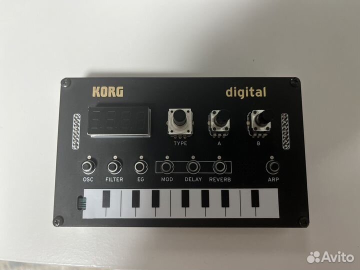 Korg nts-1