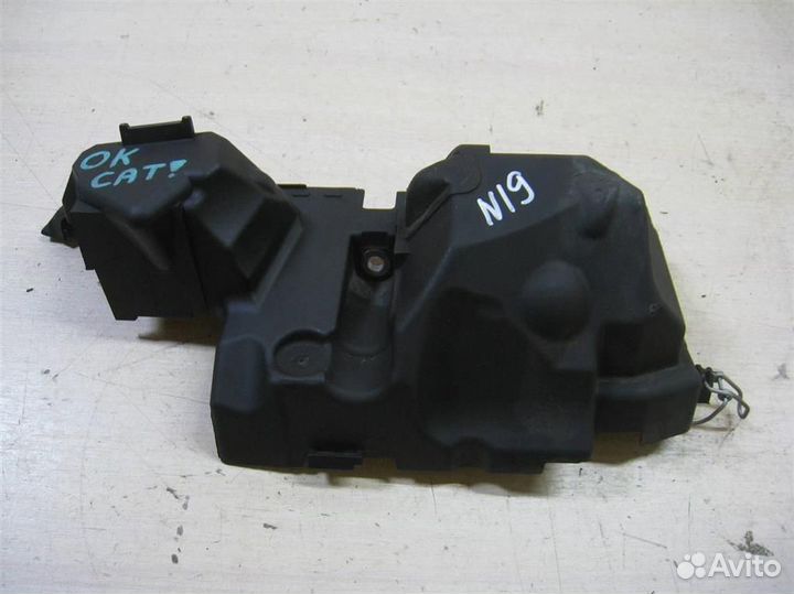 Крышка двигателя Renault Kangoo 2 (KW0) 2009