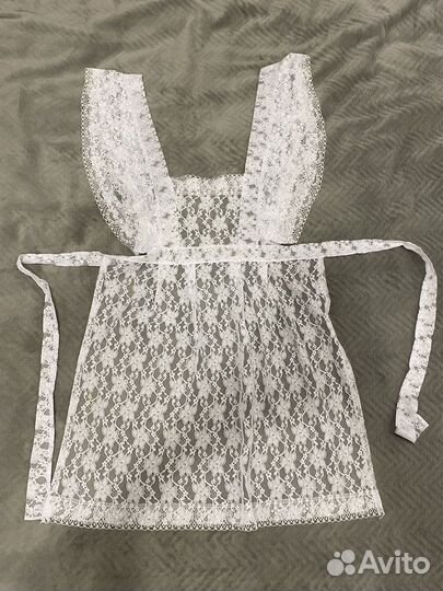 Белый школьный фартук