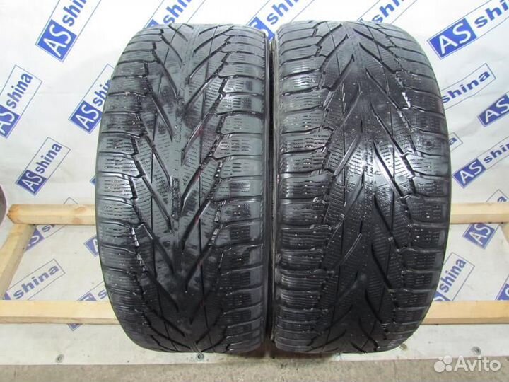 Nokian Tyres Hakkapeliitta R2 SUV 265/40 R21 99G