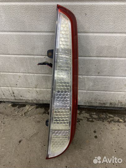 Ford Focus 2 - Фонарь задний правый универсал