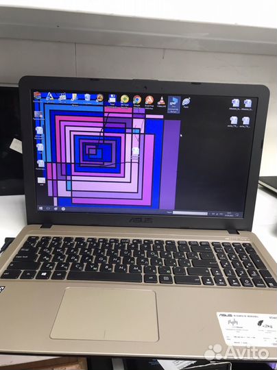 Ноутбук asus