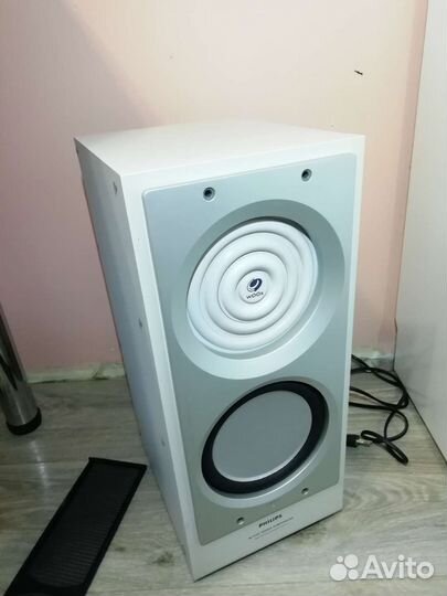 Сабвуфер philips,колонки