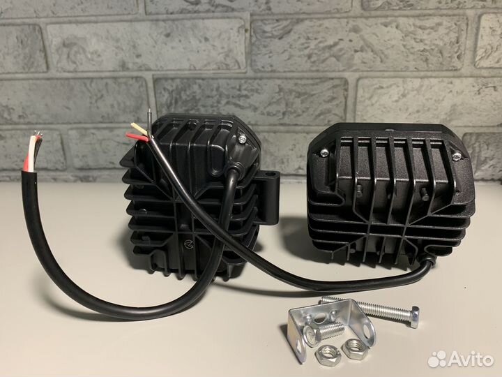 Универсальные противотуманные LED фары 3 линзы