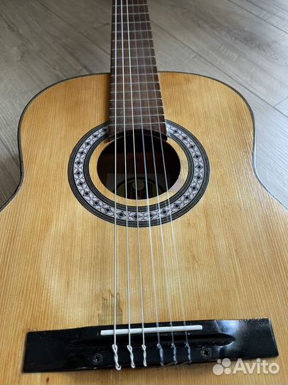 Гитара Cremona