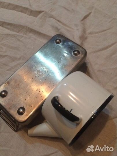 Бокс для кипячения шприцев 1959 года