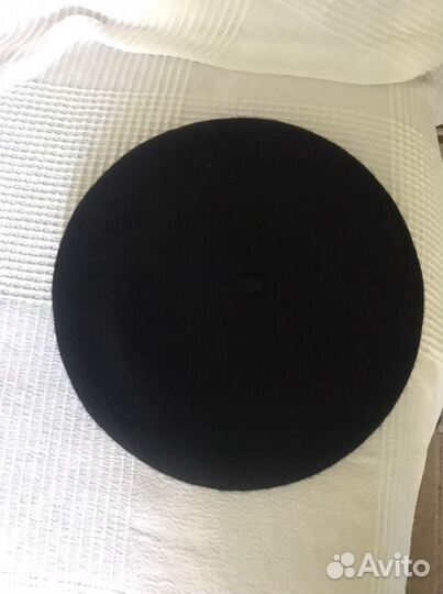 Берет женский фетр