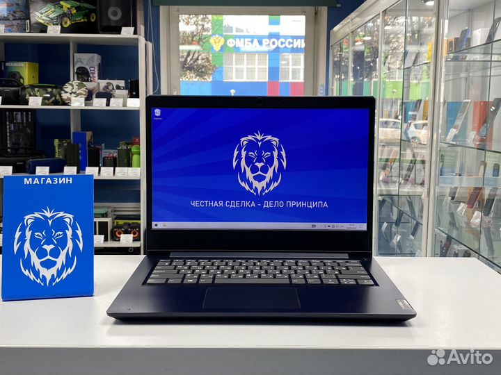 Ноутбук Lenovo IdeaPad 3 SSD 256/Full HD (вр80)