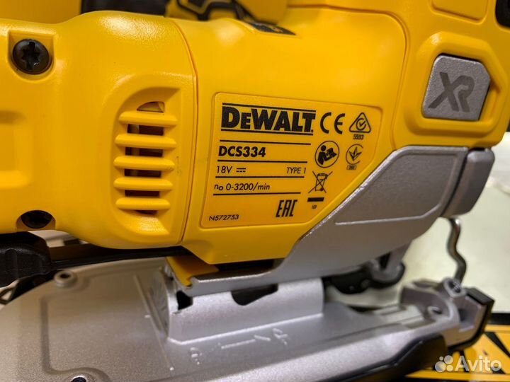 Аккумуляторны лобзик dewalt DCS334NT (18В) Европа
