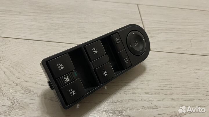 Блок управления стеклоподъемниками Опель