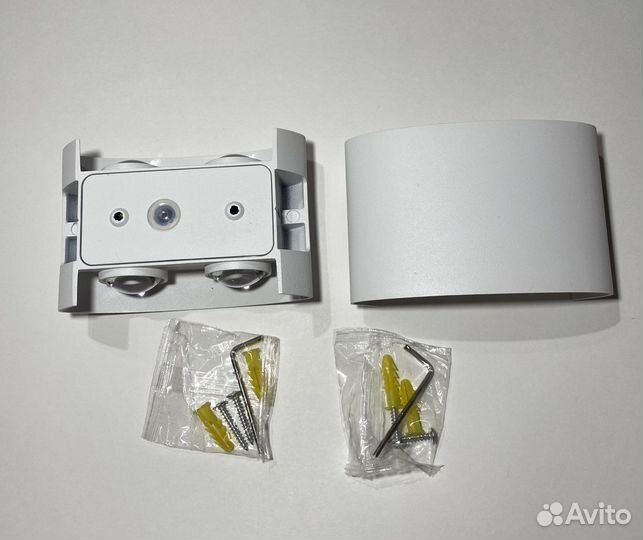 Светильник настенный